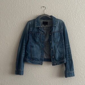Banana Republic Classic Blue Jean Jacket